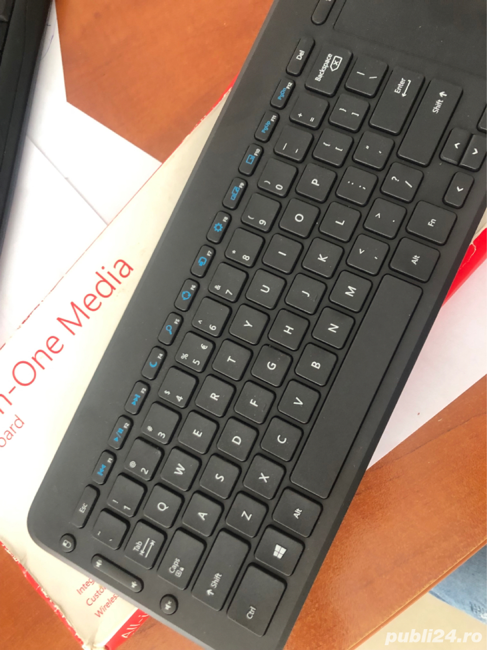 tastatura all in one microsoft