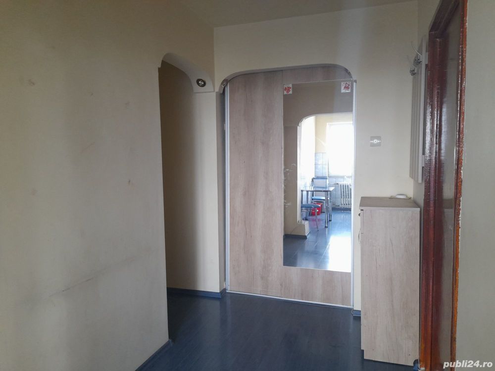 Apartament cu 3 camere, in zona Garii, Olosig ,Rogerius    