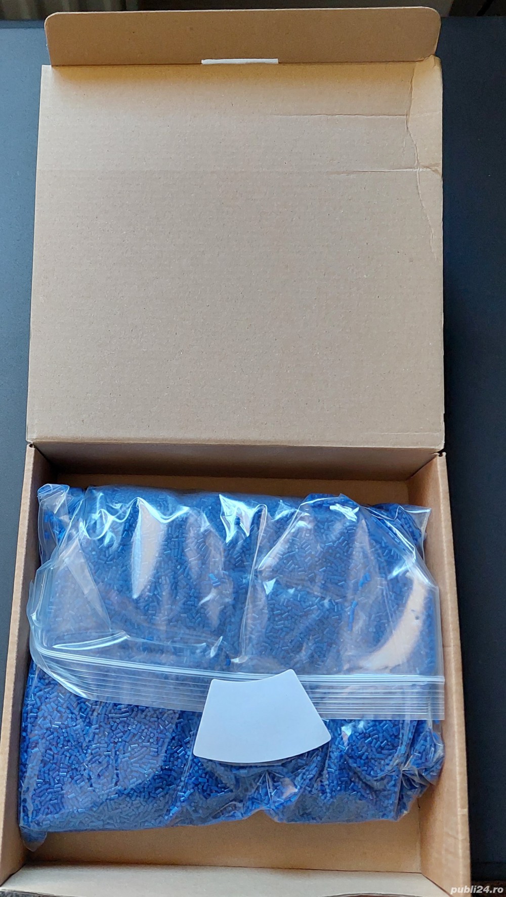 Peleti PLA premium, diverse culori, 1 kg