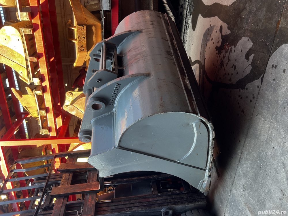 Cupa Excavator LIEBHERR Cat 