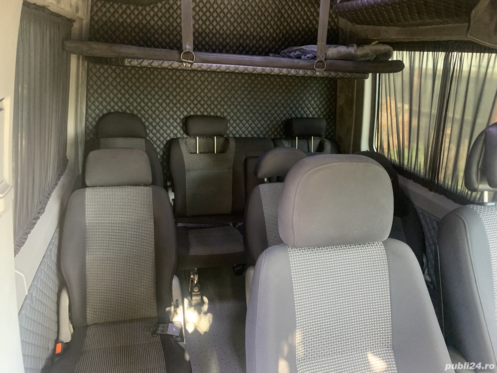 Închiriez Microbuz 8+1Mixst Persoane si Marfa