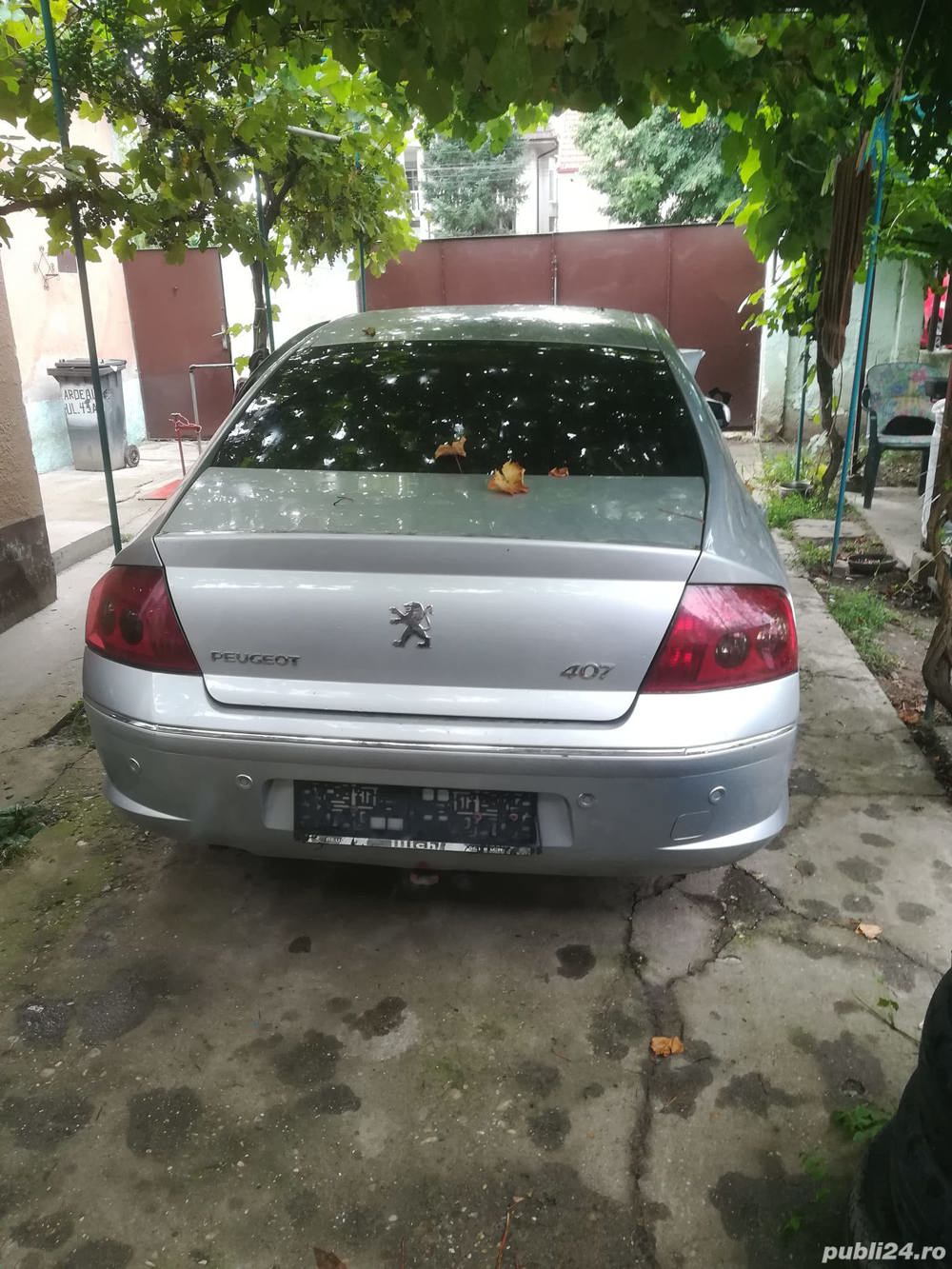 bara spate  peugeot 407 limusina