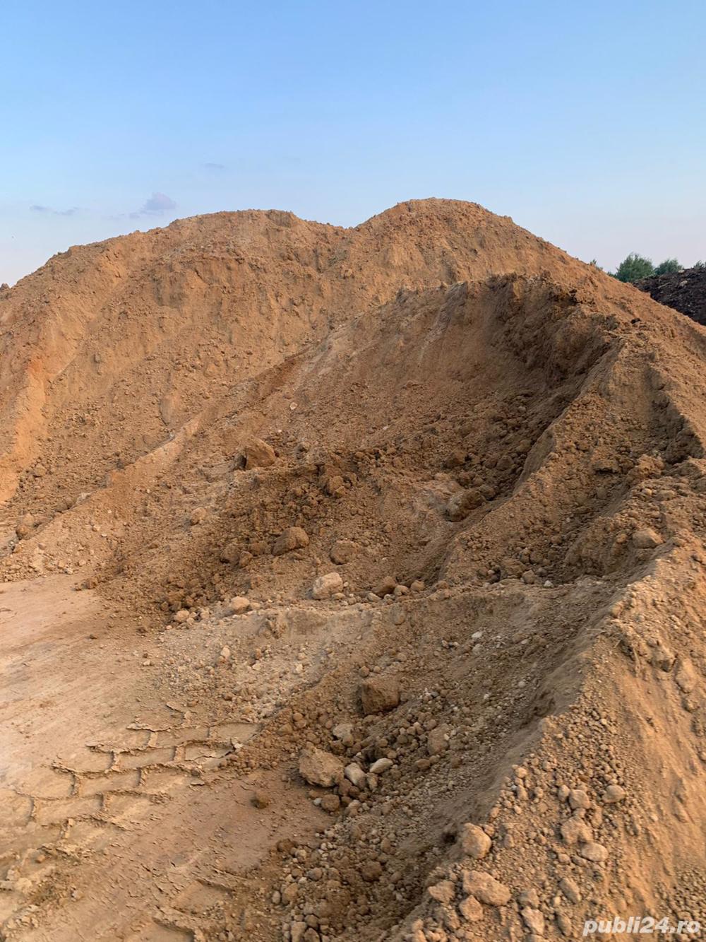 PAMANT curat galben nisipos pentru GAZON