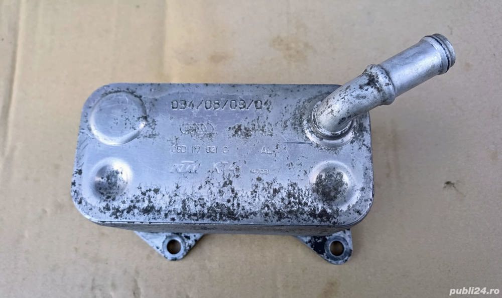 Racitor ulei, cod original 06D117021C, compatibil motoare 2.0 FSI, VW, Audi, Skoda, Seat