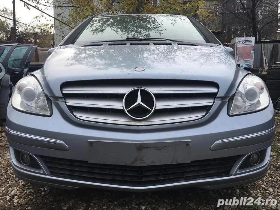Dezmembrari Mercedes B-Class W245 2005