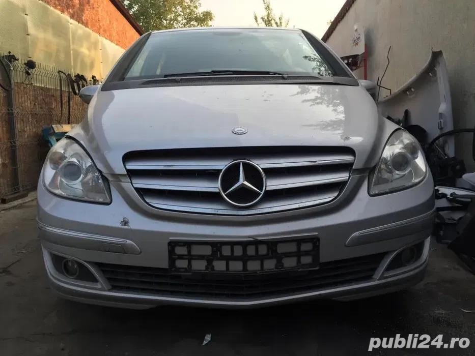 Dezmembrari Mercedes B-Class W245 2008