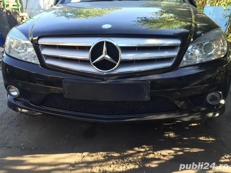 Dezmembrari Mercedes C320 W204 2007-2010