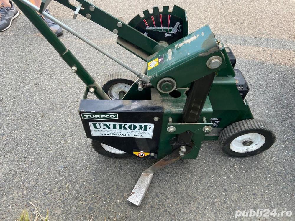 Masina de decopertat gazon -servicii peisagistice