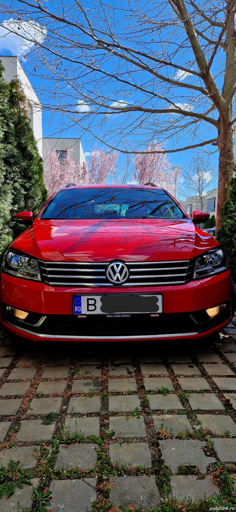 Volkswagen Passat Variant 2.0 TDI BlueMotion Technology DSG   177 CP (2015)