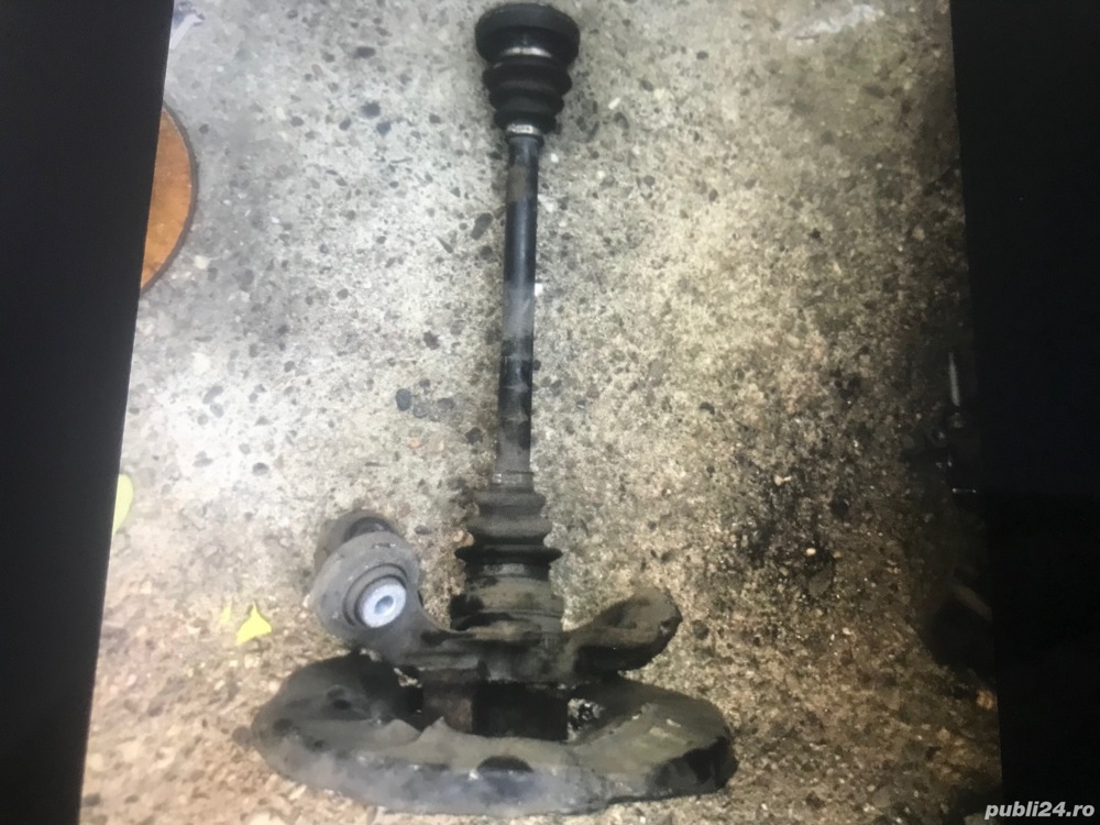 Planetara  stanga,Dreapta spate bmw e87