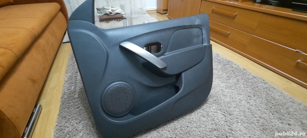 panou fata usa interior dreapta fata logan 2