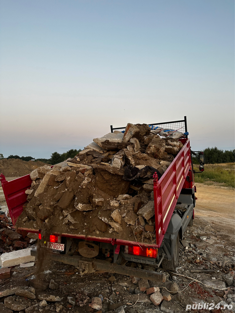 Ridic moloz de orice fel - Camioneta 7mc - Timiș