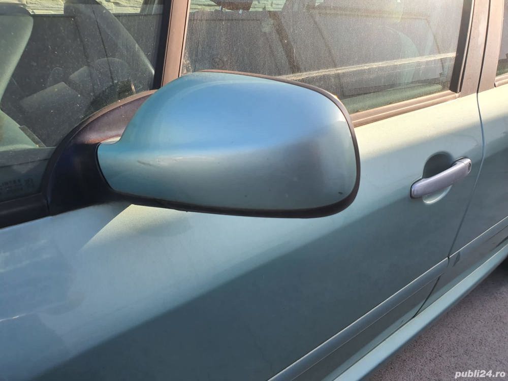 Oglinda stanga PEUGEOT 307 an 2005