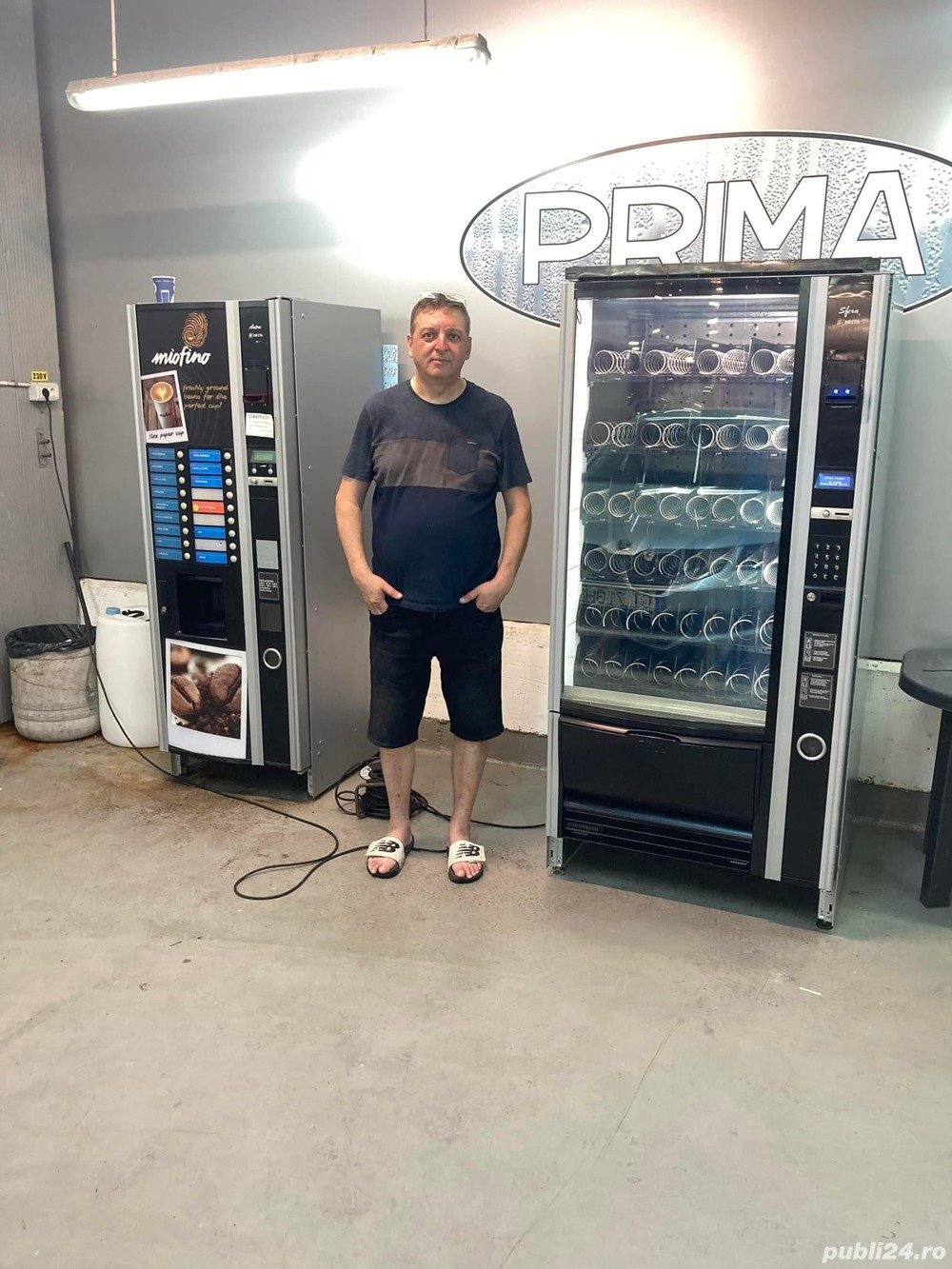 Aparate cafea, vitrine Snacks & Drinks, piese, consumabile