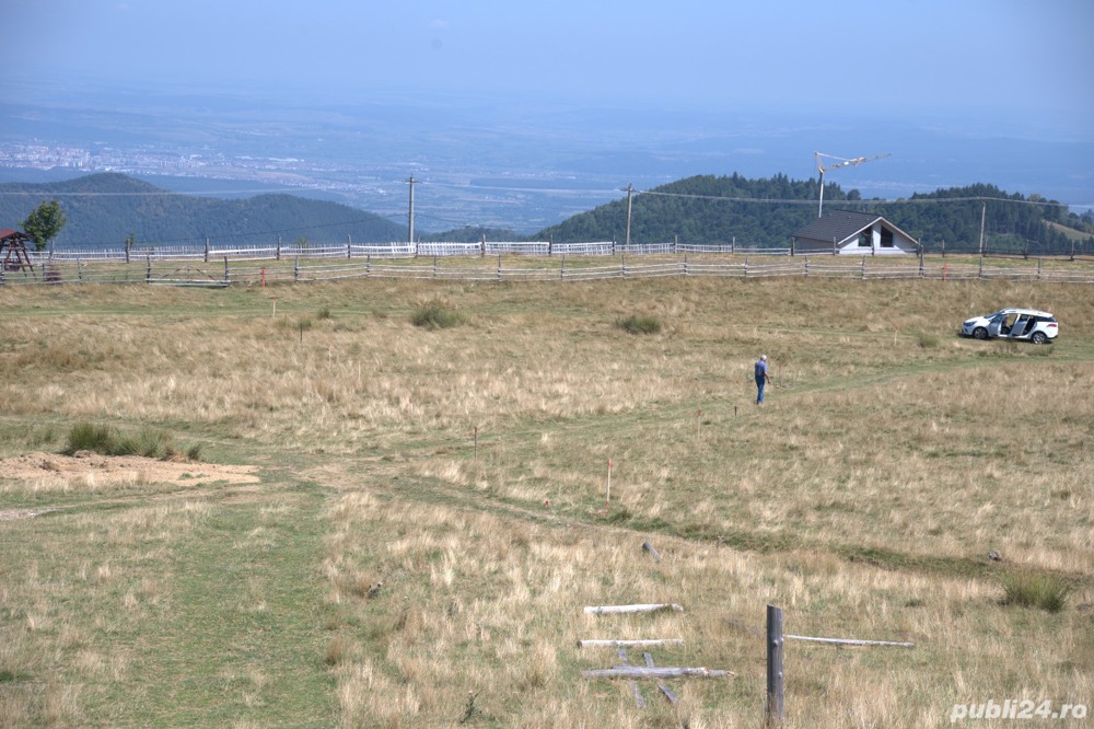 persoana fizica vand ieftin teren intravilan 1500m2