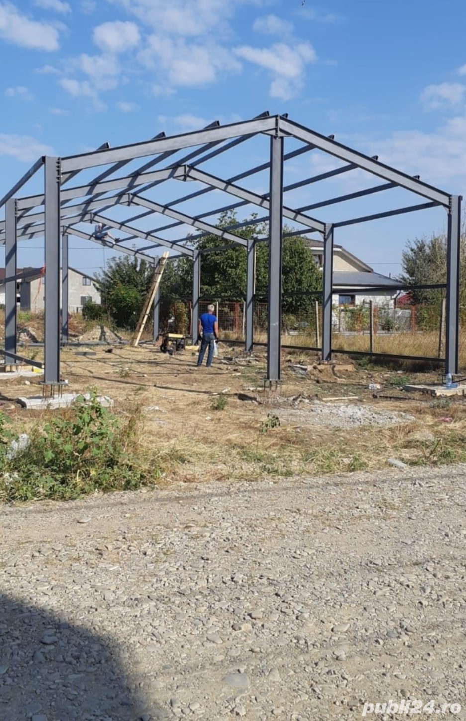 hale pe structura metalica 