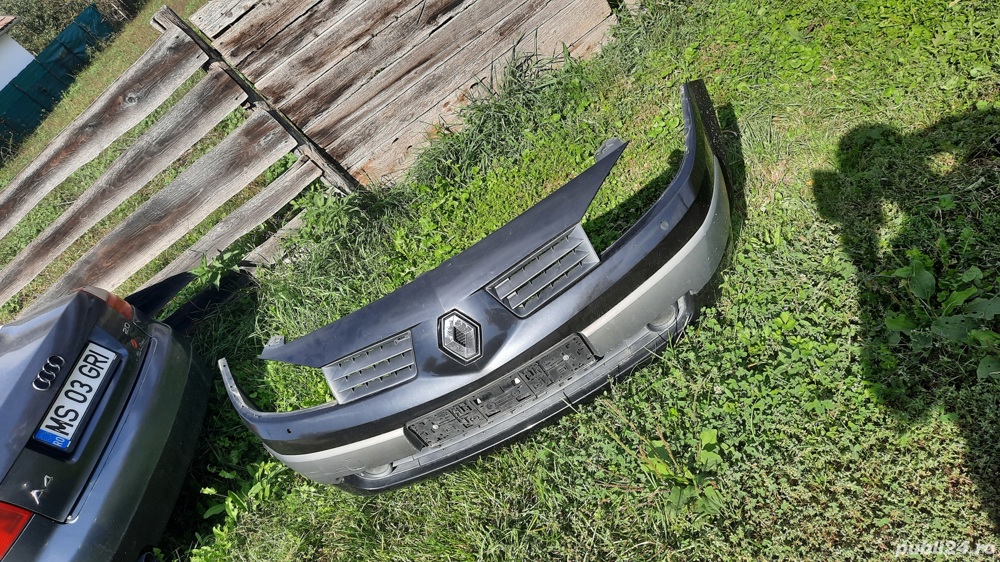 Bara pe negru si gri metalizat deschis