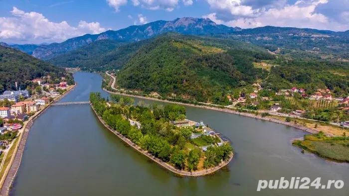 Angajam personal la pensiune turistica din Calimanesti Caciulata