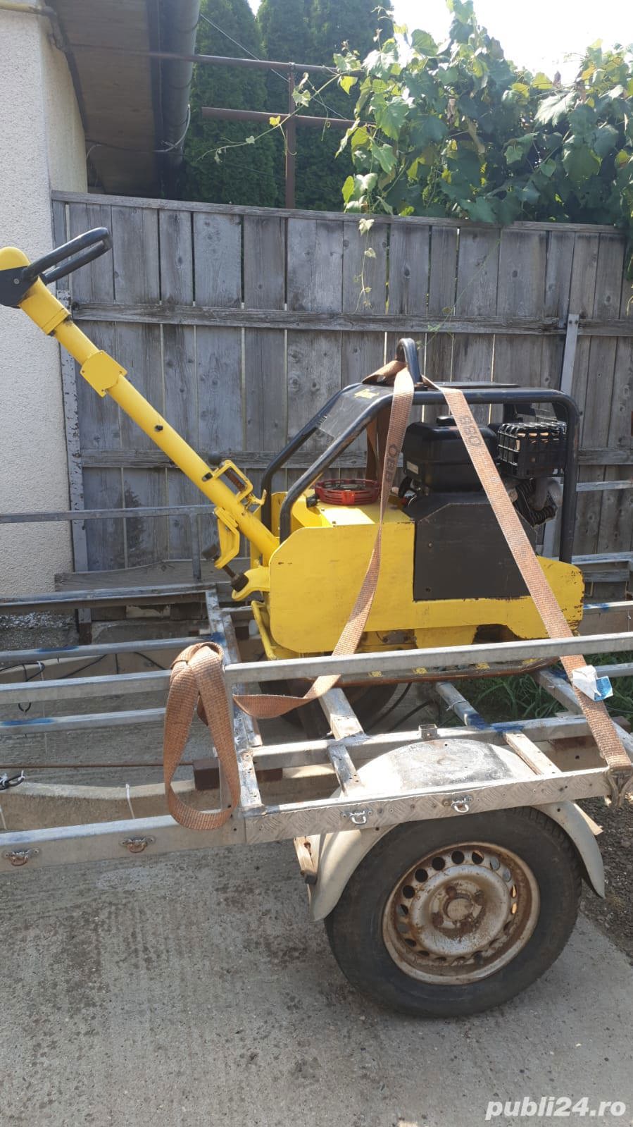 inchiriez placa compactoare de la 60kg-450kg