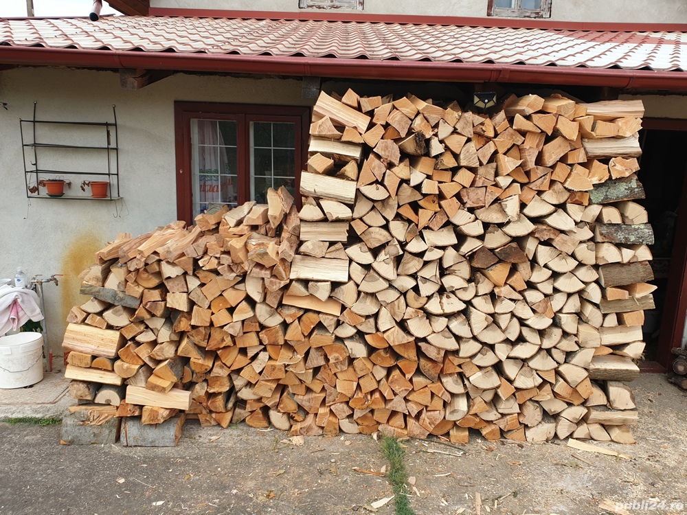 Lemne tăiate, crăpate, clădite, stejar ,fag