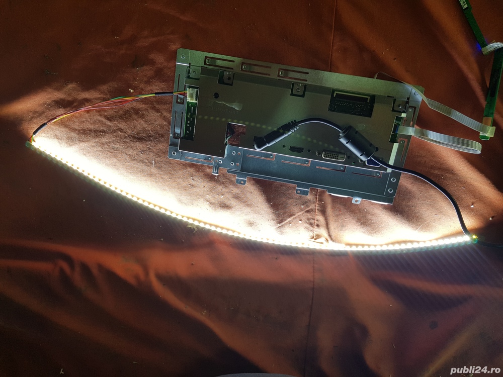 bareta 76leduri 130514-m2400005-qs-240-076 a2 de pe monitor Acer s242hl