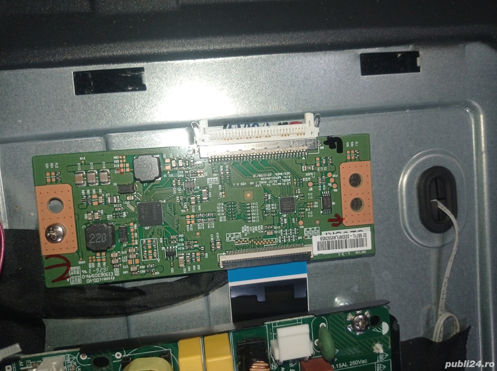 tcon lg 32/37 row2.1 de pe tv Starlight 32dm2200