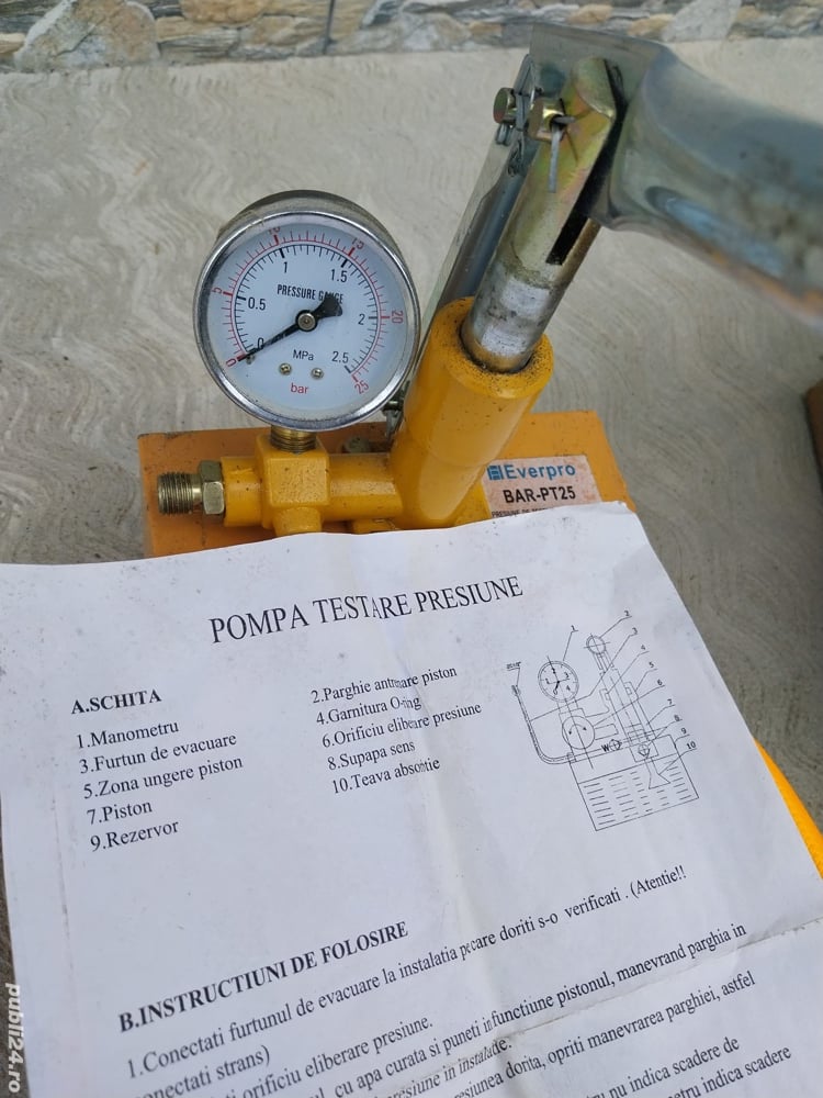 Vând pompa verificare  presiune instalații de incalzire