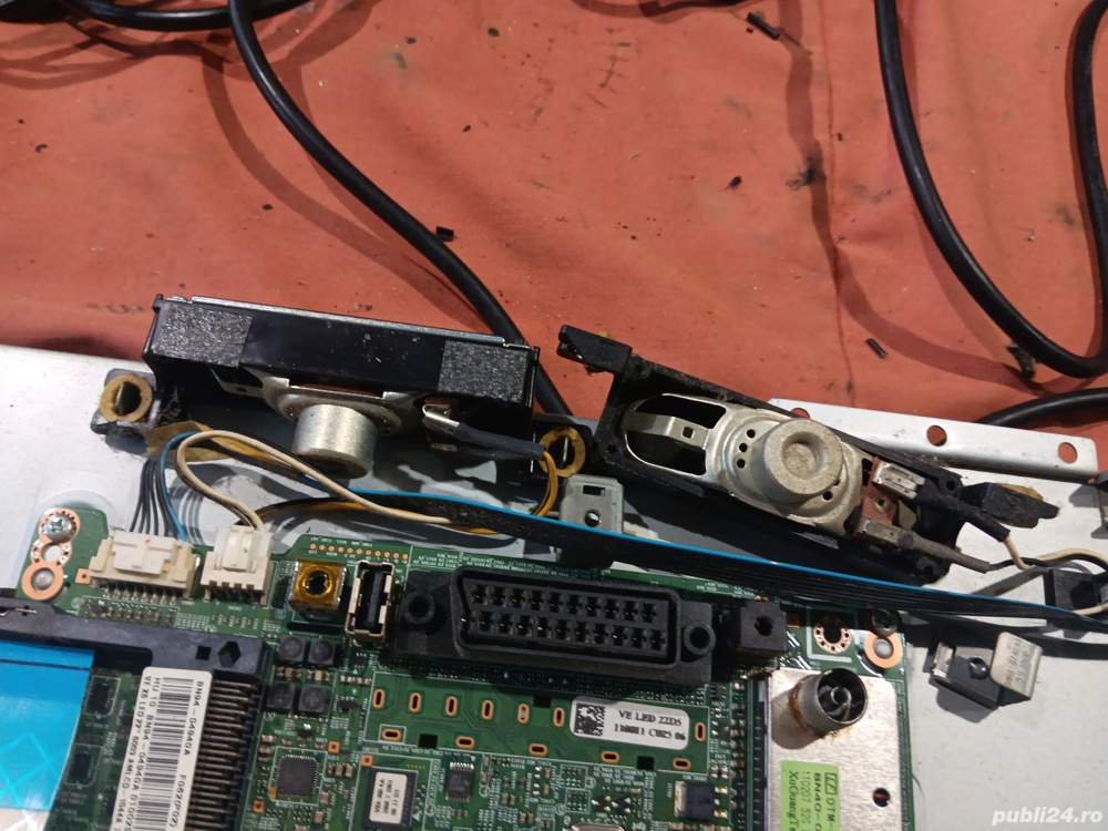 set 2 difuzoare bn96-19639d 6ohm 3/5w de pe tv Samsung ue22d5003