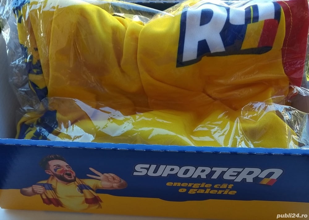 TRICOU fotbal. Mărime: XL. Original 