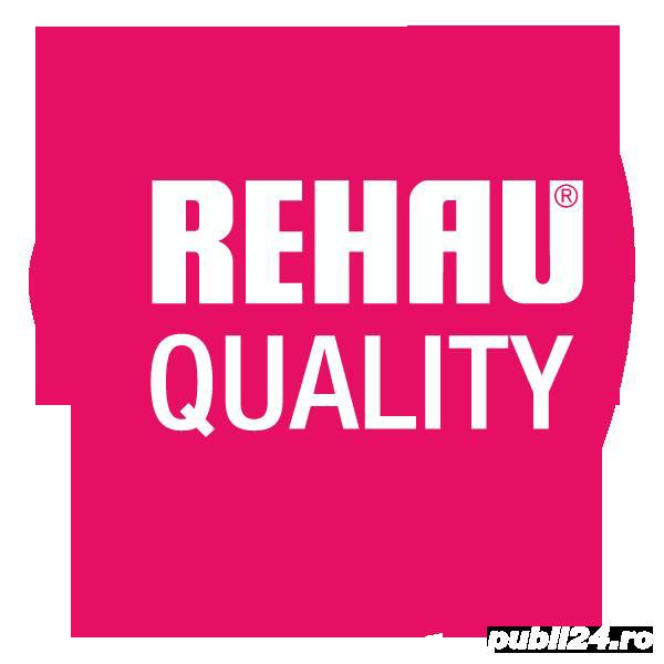 Angajam muncitor tamplarie pvc cu geam termopan