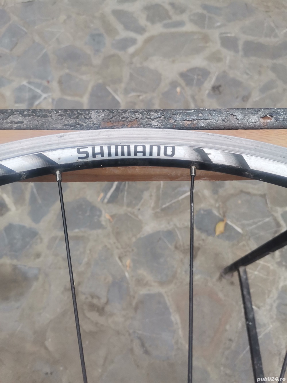 Roti shimano 28'