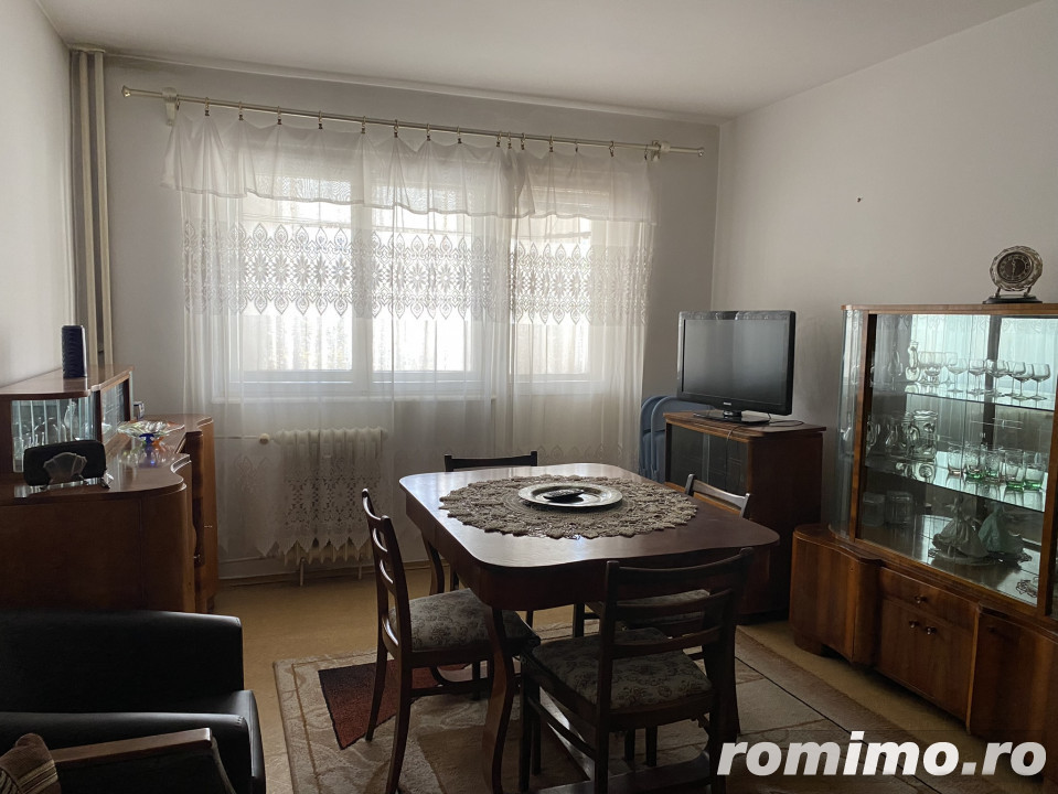 Apartament 3 camere, zona Mall Afi.