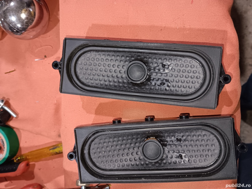 set 2 difuzoare eab 58304303 8ohm 10w de pe tv LG 37lh3000