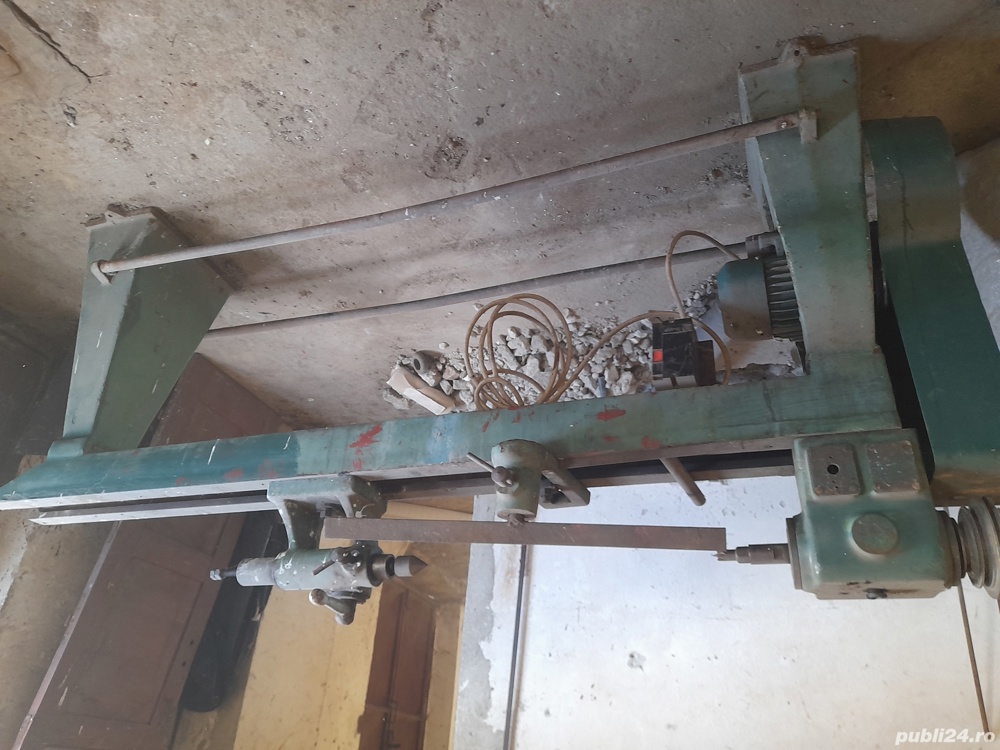 Strung pentru prelucrarea lemnului