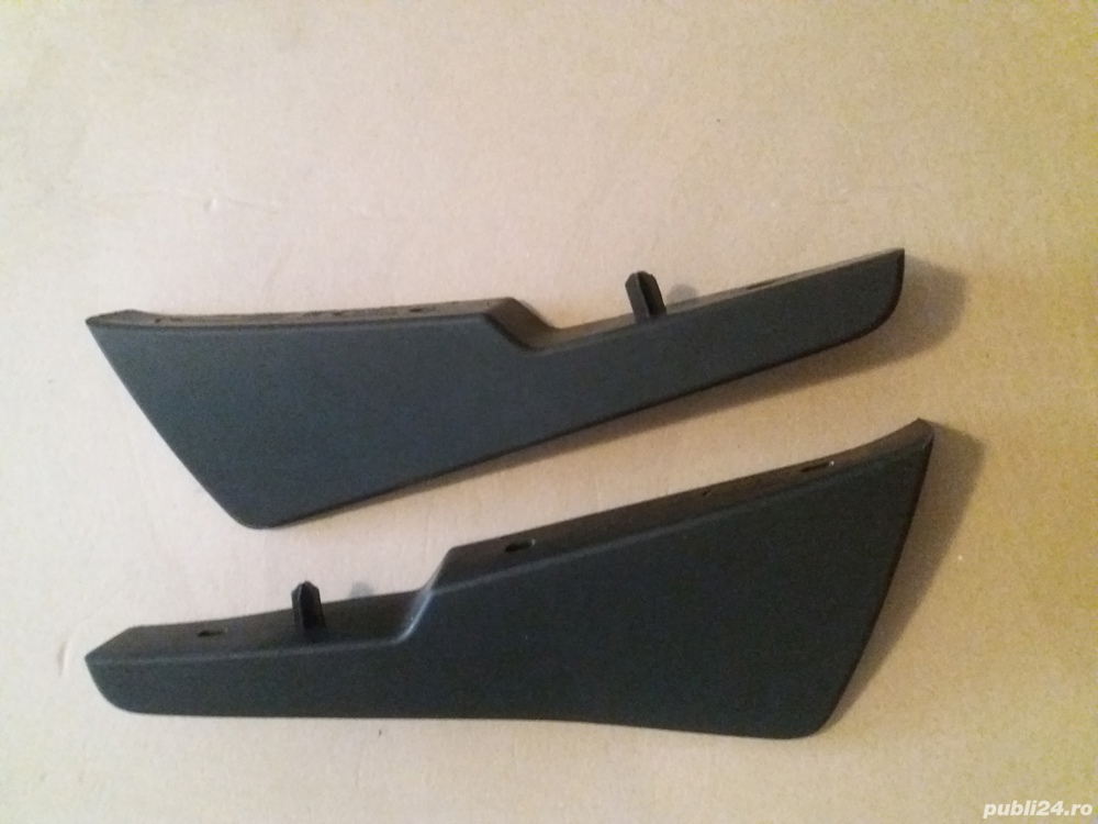 Set spoiler roti fata Duster 2 638501067R RH  638534397R LH .Nou si original Renault. 