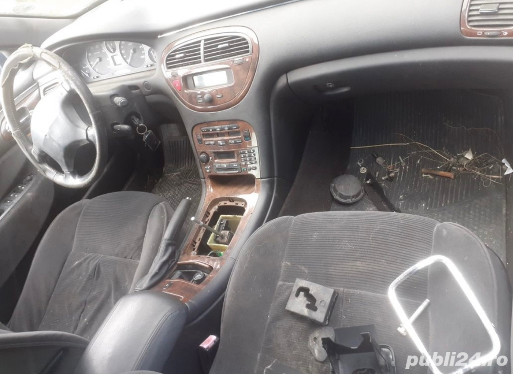 Dezmembrez Peugeot 607 2.2 benzina