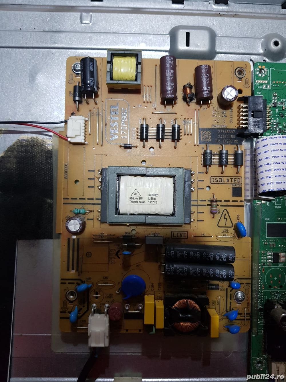 Dezmembrez tv Hitachi 32hbc01