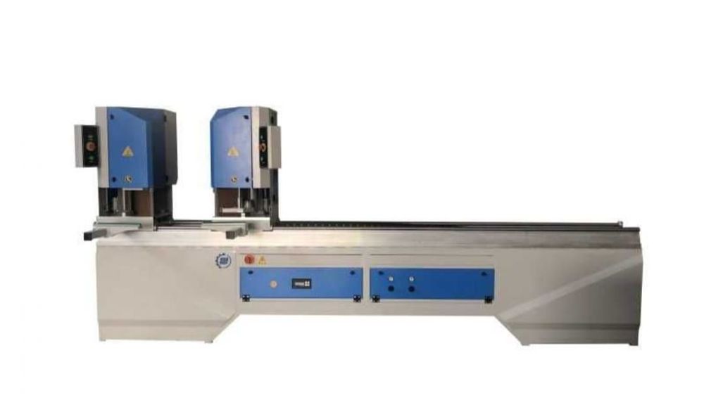 Utilaj automat de lipit profil PVC la 2 capete condon de sudura 0,2mm Intelli Mach                  