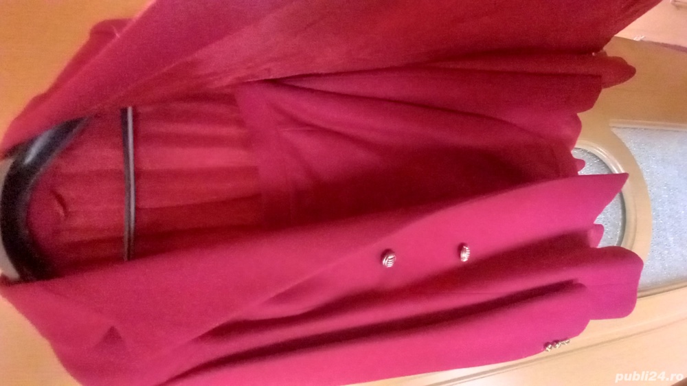 Vand costum primavara toamna stofa pt fete  femei, stare perfecta