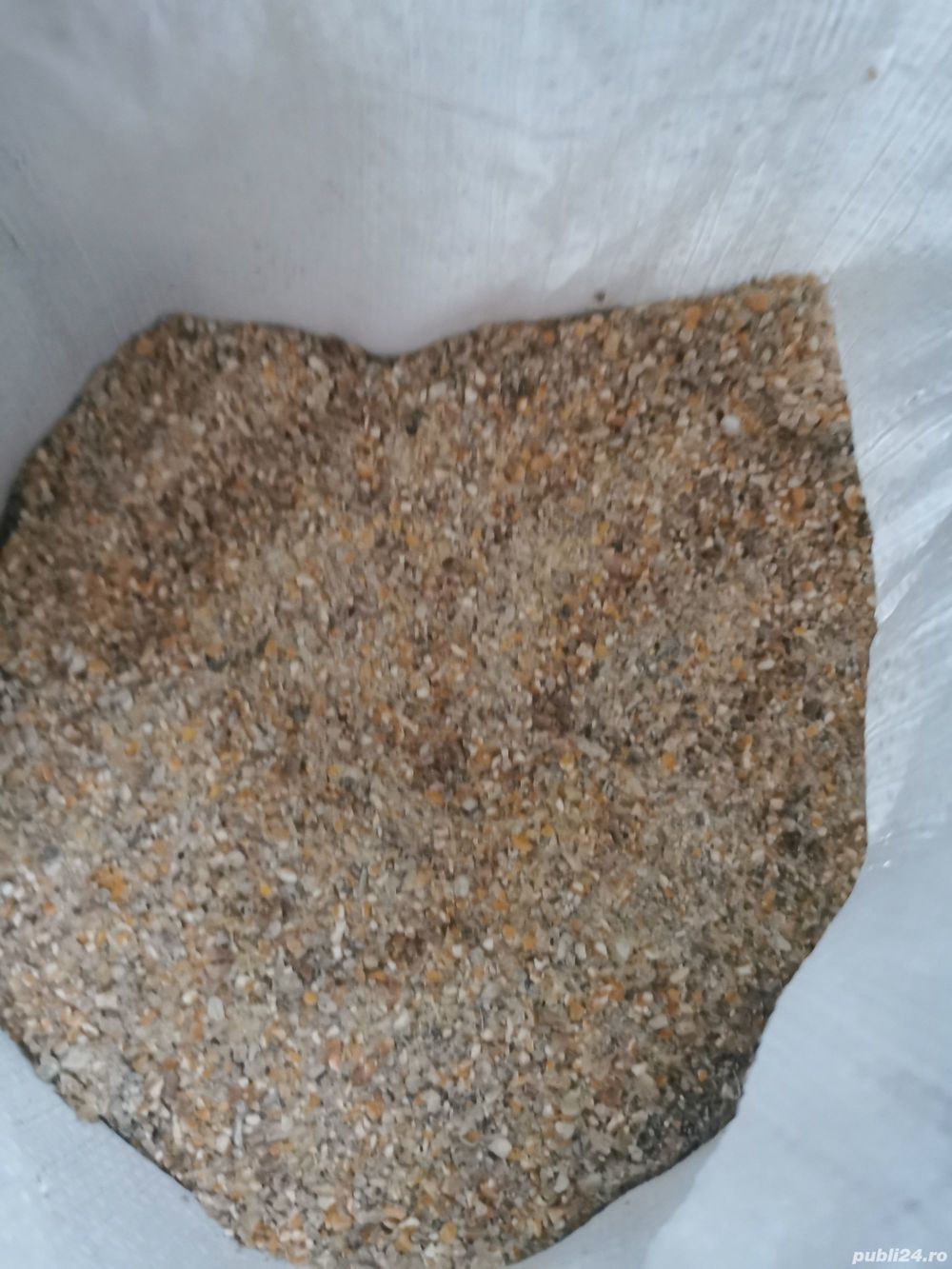 Uruiala din grâu, porumb, mazare și floarea soarelui 