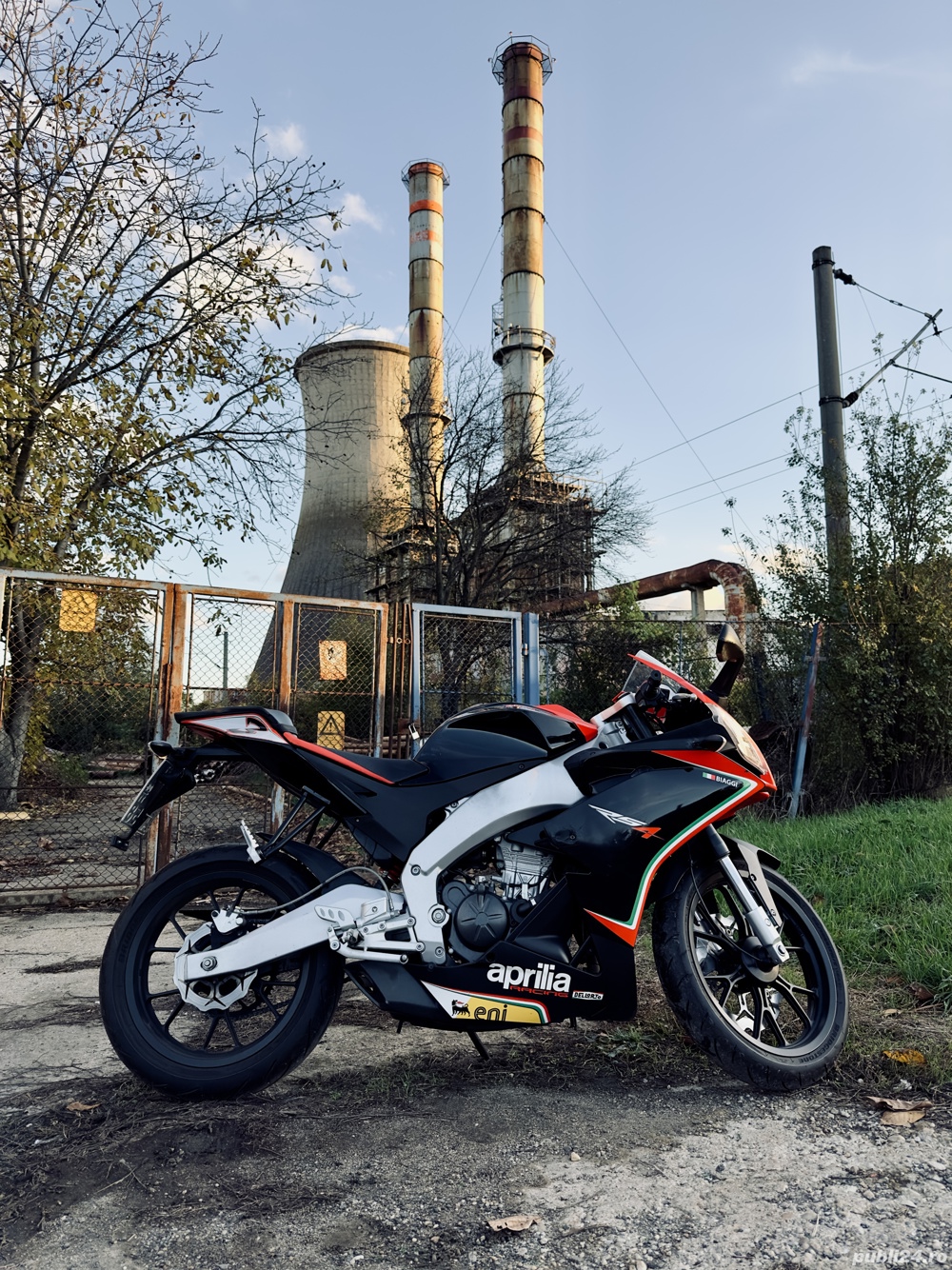 Vand motocicleta APRILIA RS4 125CC 4T 