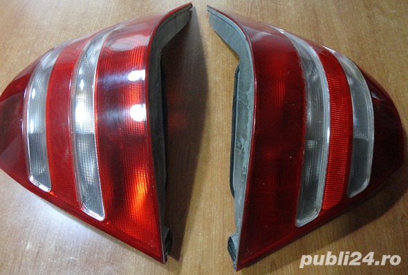 set lampi stopuri spate Mercedes S 3200, an fabricatie 2000