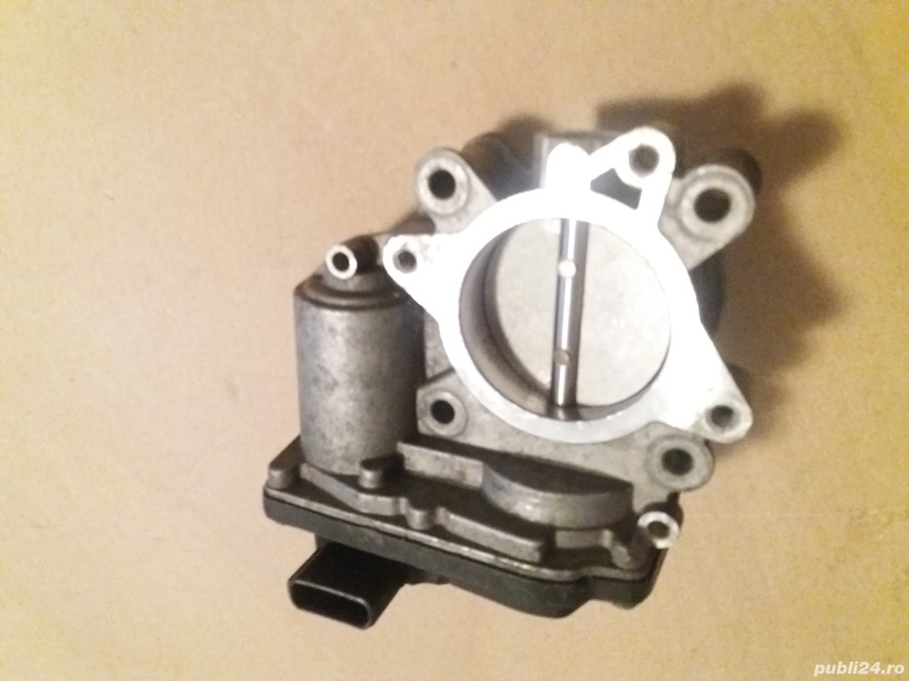 Corp accelerație Duster 1,6 16V SCE 161205601R A2C14674700 HMLGT9102R. Renault.