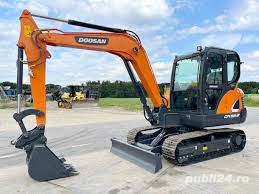 Parbriz Luneta Geam lateral DOOSAN DX53W DX55 DX55W 2008-2016