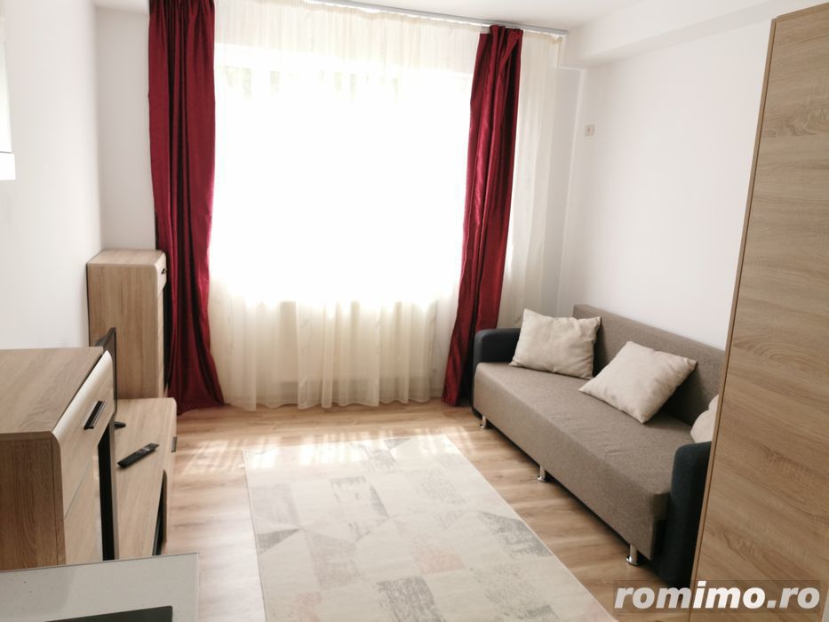 Garsoniera de inchiriat in zona Nerva Traian-Unirii cu centrala