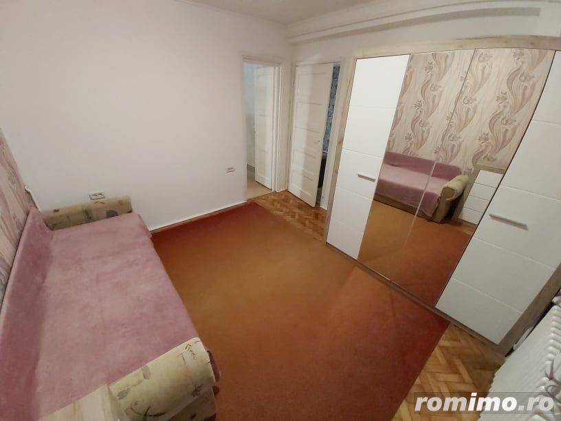 Garsoniera de inchiriat in zona Piata Muncii