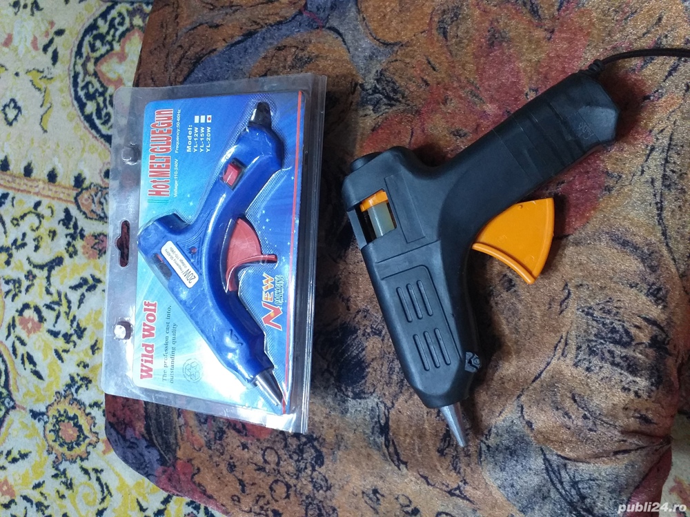 pistol cald cu silicon