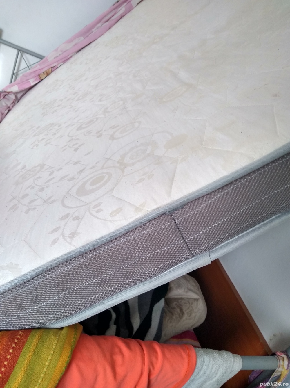 Saltea relaxa de calitate pat,raft nou