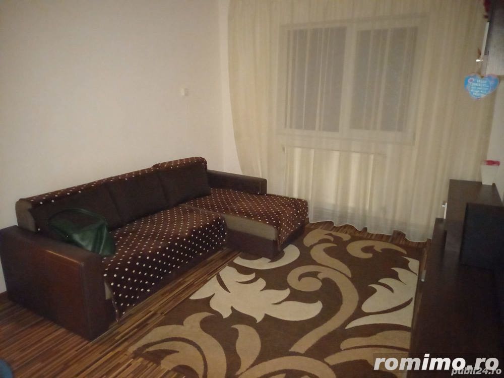 De inchiriat garsoniera zona Iulius Mall