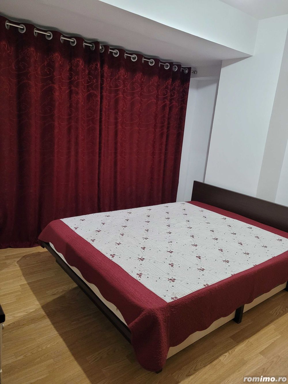 De inchiriat garsoniera in zona Medicinei